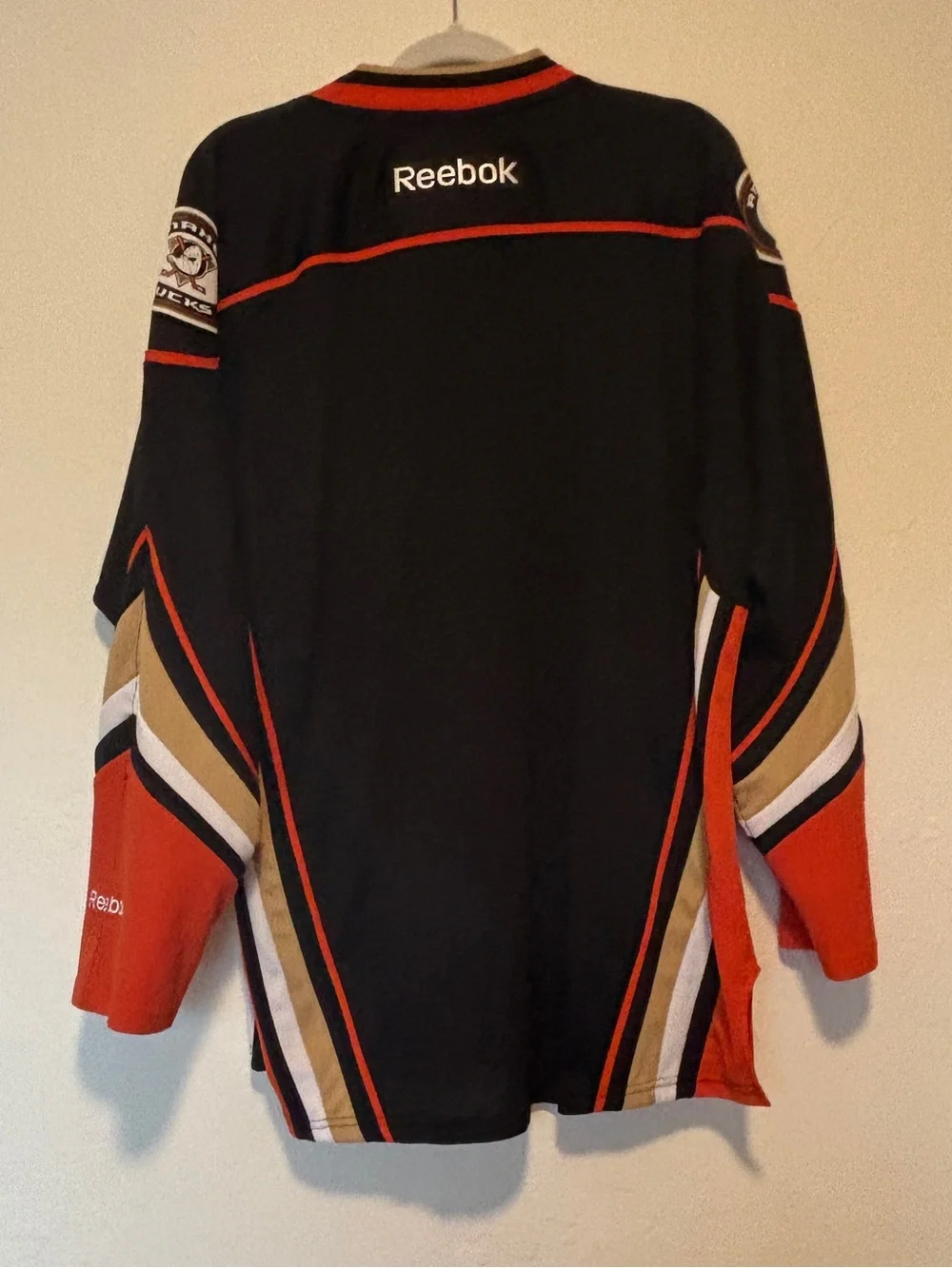 Reebok men crewneck